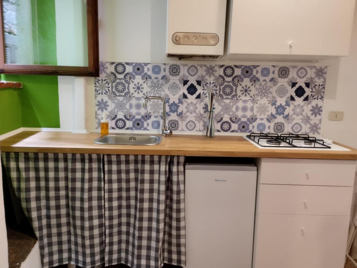 Casa Della Chiocciola Apartment กาสเตลเดลปิอาโน ภายนอก รูปภาพ